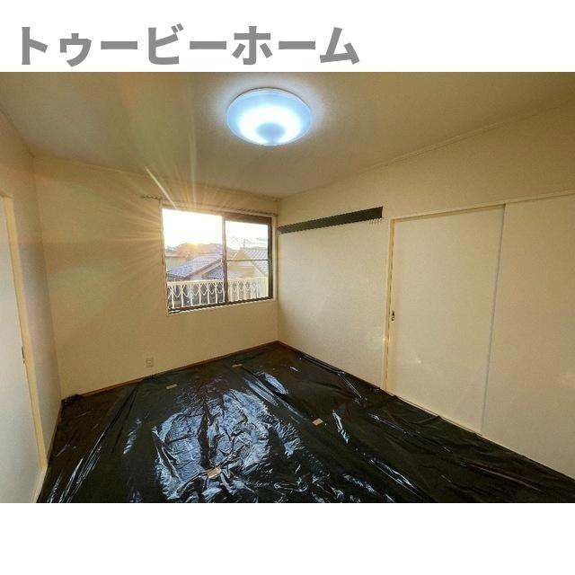 グリーンハイツ田中Ⅱの内装|明るい色調の室内です