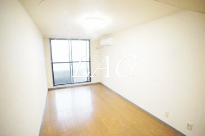 【居間・リビング】 | エスパシオジン | 洋室のお部屋です。