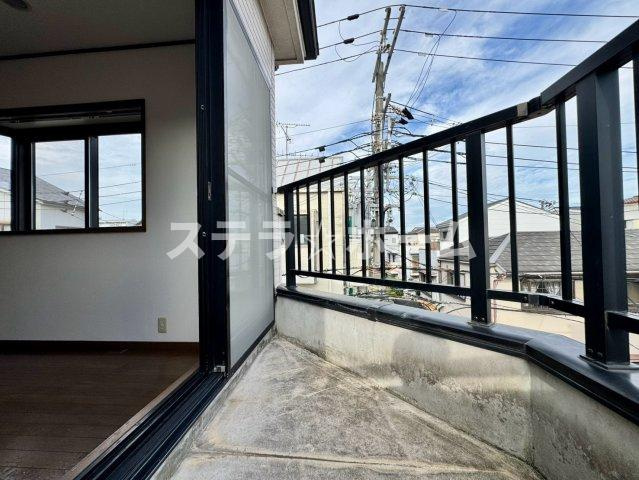 南正雀2 中古戸建のバルコニー|バルコニーからの眺めを楽しみながら食事をしませんか