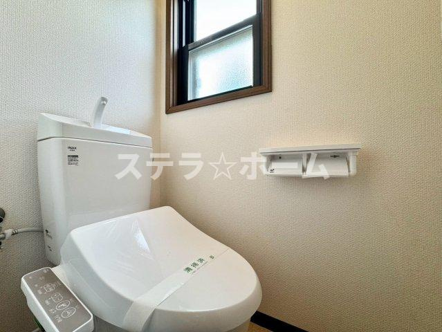 南正雀2 中古戸建のトイレ|シンプルで使いやすいトイレです