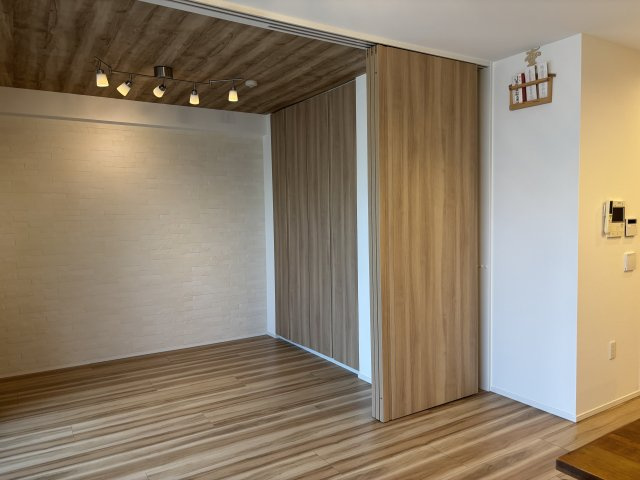 【洋室】