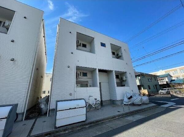 タウリスの外観