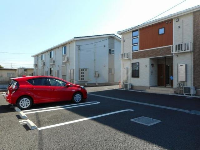 オーロラ要Ｃの駐車場|駐車場があります