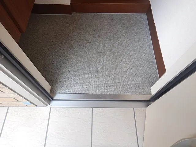 マ・メゾン岩屋の玄関