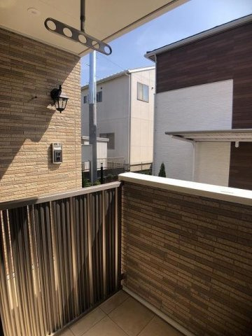 セレッソ花畑Ⅱのバルコニー|落ち着いた時間を過ごせるバルコニーです