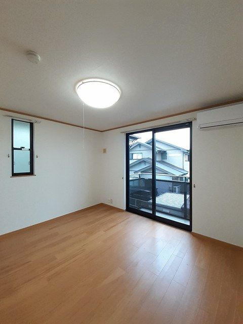 Ｓ’ＣＩＥＬの居間・リビング