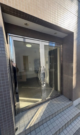 【エントランス】