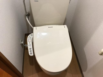 【トイレ】 | サンヒルズ新木 | シャワー付トイレ