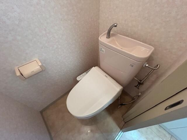 野沢３丁目仮住まいマンションのトイレ|トイレもきれいです