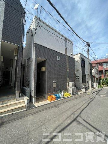北区西ケ原４丁目のアパートの外観