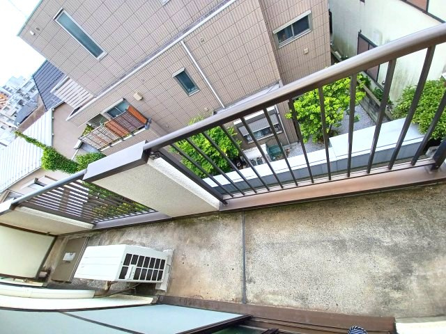 アネックス山崎のバルコニー