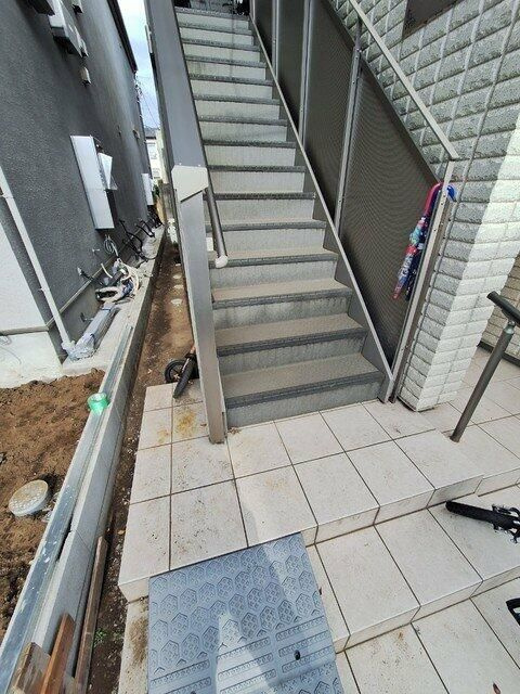 世田谷区駒沢５丁目の賃貸マンションのエントランス