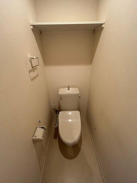 世田谷区駒沢５丁目の賃貸マンションのトイレ
