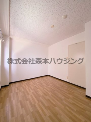 【洋室】 | 　ペルフメリア・コーテラⅡ | 使い勝手のいい洋室です