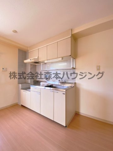 【キッチン】 | 　ペルフメリア・コーテラⅡ | 使いやすいキッチンです