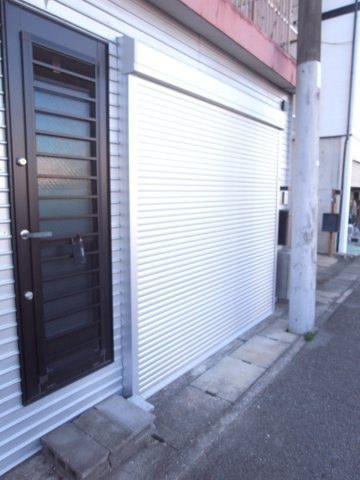 尼崎市崇徳院２丁目の倉庫