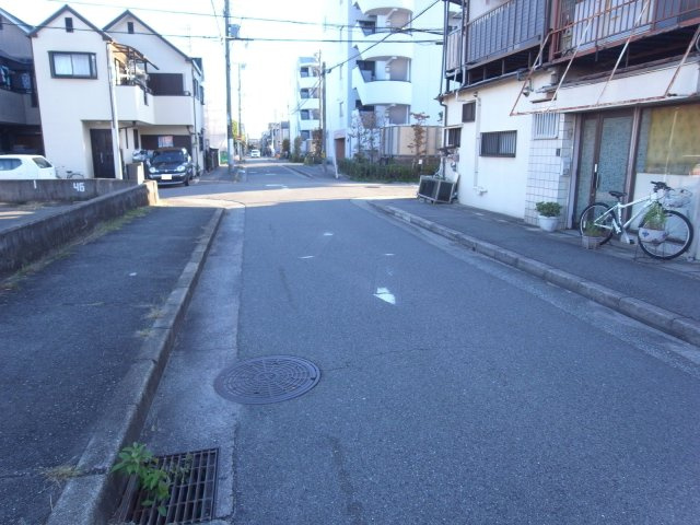 尼崎市崇徳院２丁目の倉庫