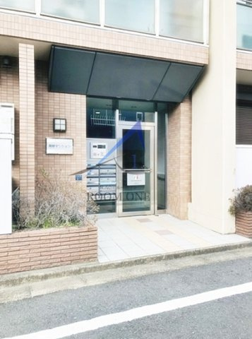 岡部マンションのエントランス|エントランスです。