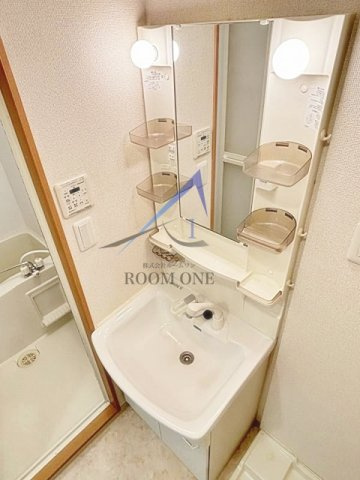ヒルズロコの洗面所|洗面台です。