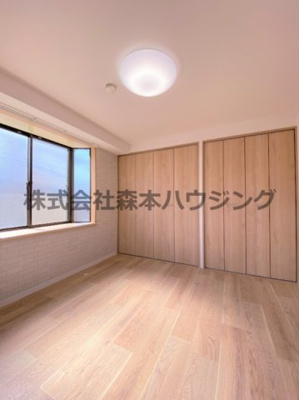 【洋室】 | 　ヒカリハイツ | ゆったりした洋室です