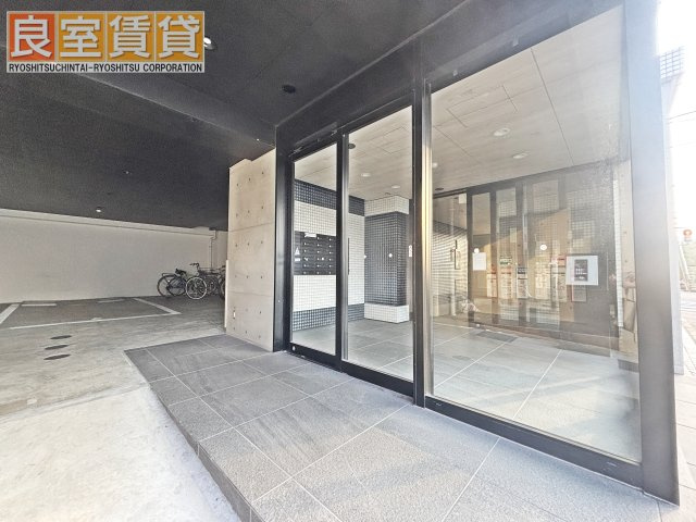 【エントランス】 | アンナマリー大喜