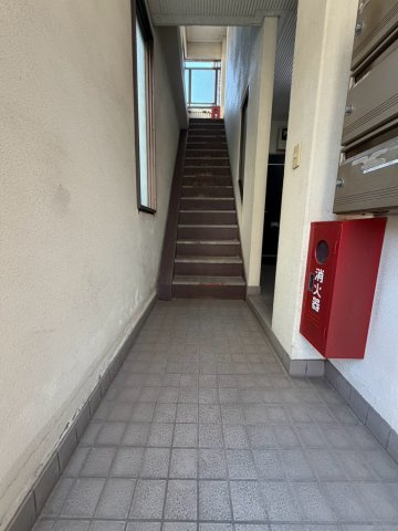 マイフラッツ川口のエントランス