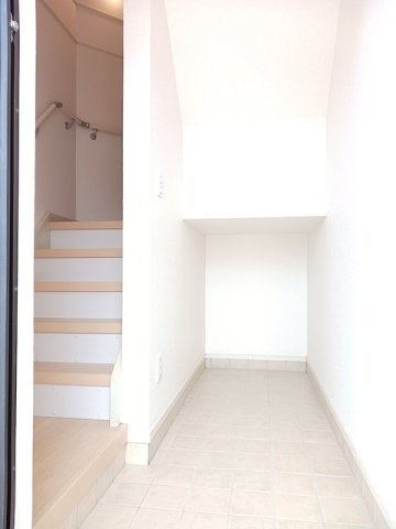 【玄関】 | ベル　ミラージュ