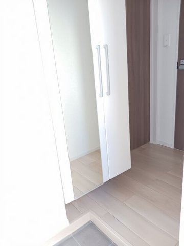ハウスプリムローズ　Ⅹの玄関