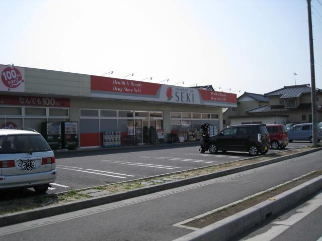 シュエットⅡ　の周辺|ドラッグストアセキ栗橋店まで160ｍ