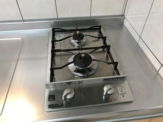 アストレア本通のキッチン|コンロ