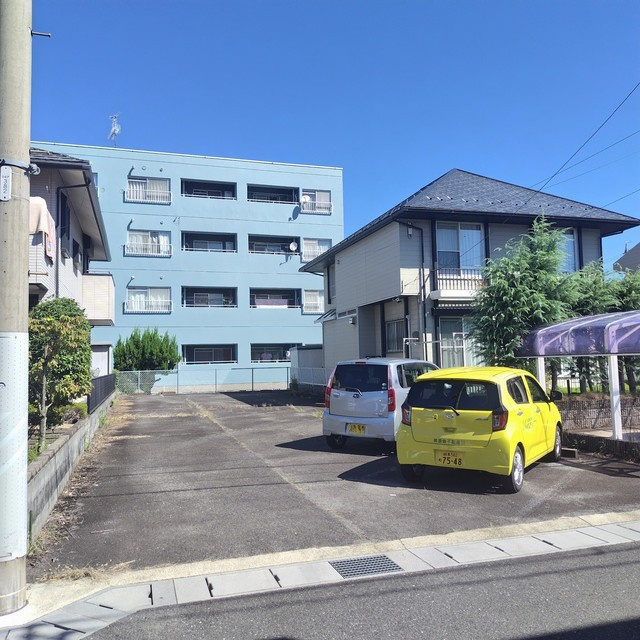 岐阜市福光南町の駐車場