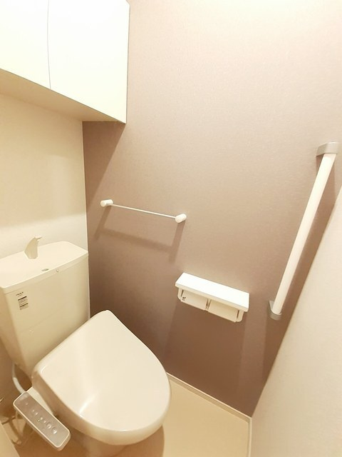 ヒルズのトイレ