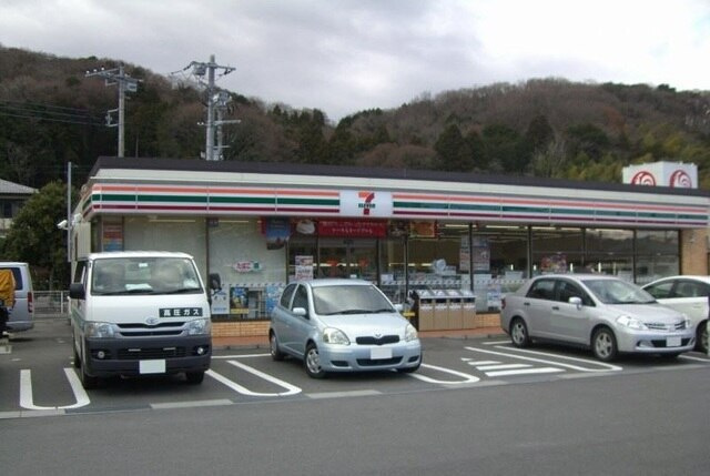 ヴァンヴェールの周辺|その他「セブンイレブン駿東小山町菅沼東まで500m」