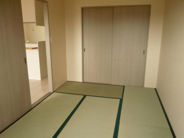 エトワール横割の内装|和室
