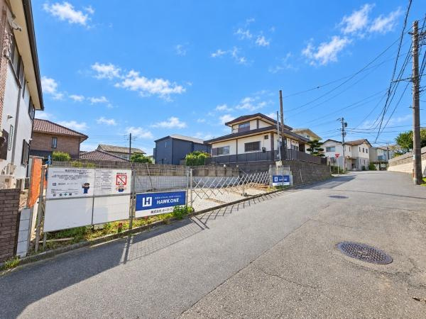横浜市旭区今宿１丁目の新築一戸建の前面道路含む現地写真|陽当りの良さが伝わります。
是非一度、現地へ起こしください。

