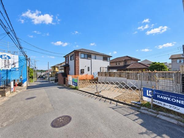 横浜市旭区今宿１丁目の新築一戸建の前面道路含む現地写真|閑静な住宅街につき住環境良好です♪
お気軽にお問い合わせください。