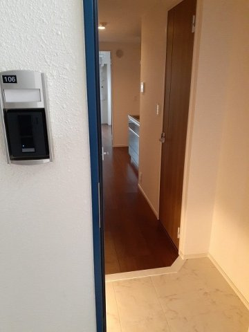 ハッピーメゾン　Ⅵの玄関