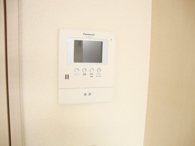 ルチェーレのセキュリティ|カメラ付インターホン