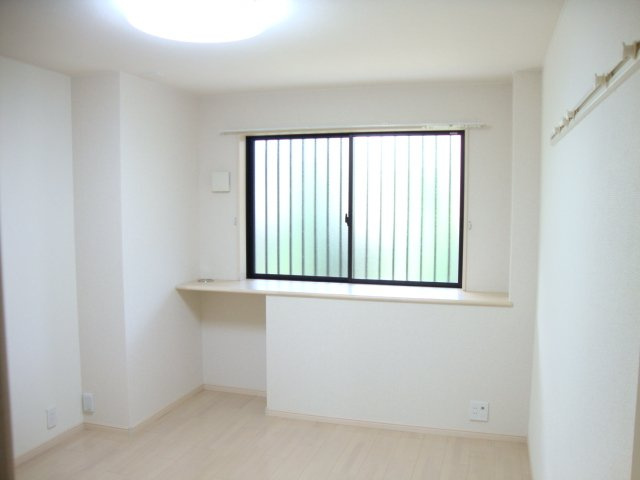 ルチェーレの洋室|洋室