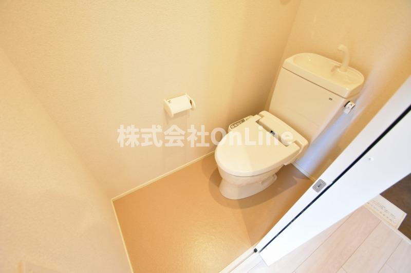 東大阪市大蓮東２丁目のアパートのトイレ