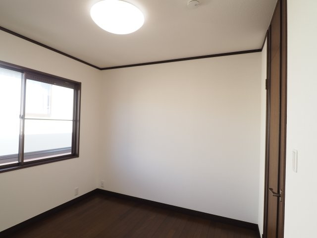 【洋室】 | 中古戸建　南向台二丁目 | ★内覧予約でブランド米2kg★