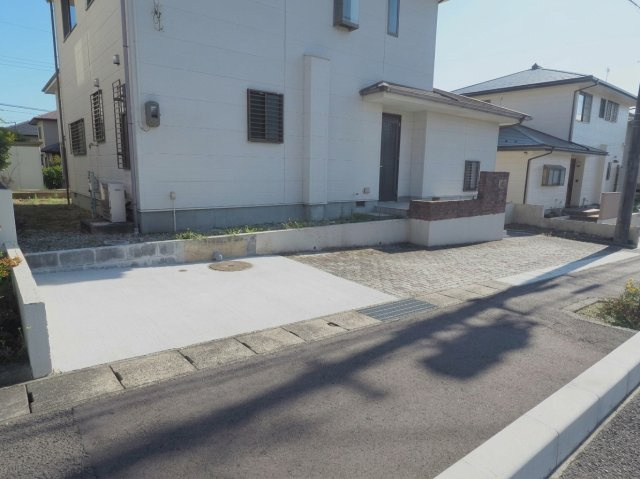 【駐車場】 | 中古戸建　南向台二丁目 | ★内覧予約でブランド米2kg★　