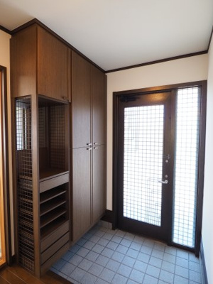 【玄関】 | 中古戸建　南向台二丁目 | ★内覧予約でブランド米2kg★