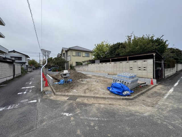 新築　前橋市古市町１丁目　LIGNAGE　１号棟の前面道路含む現地写真|現地写真　南側接道幅員約4ｍ　東側接道幅員約5.9ｍ