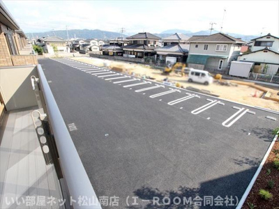 【駐車場】 | エトワール　アジュテ
