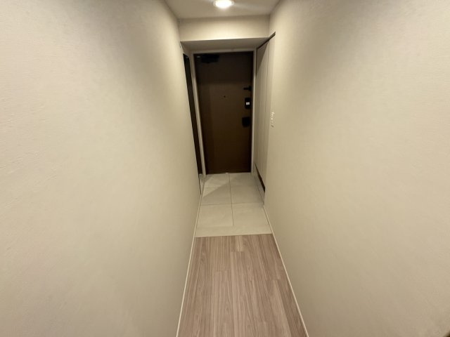 【玄関】 | シーズンフラッツ南森町PREMIER