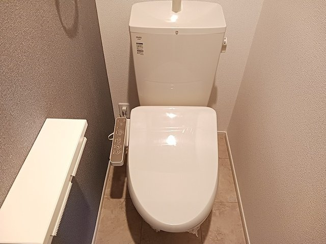 【トイレ】 | アイ・ソレイユ | シンプルで使いやすいトイレです