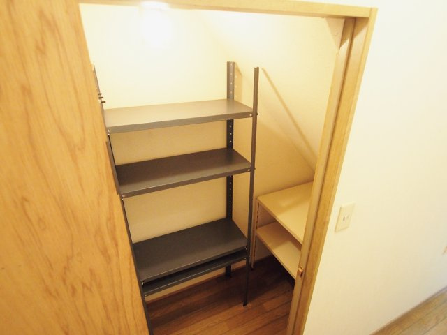 広島市安芸区上瀬野町の一戸建ての収納