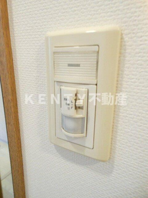 【設備】 | ガラ・ステージ田園調布 | 人感センサー付照明