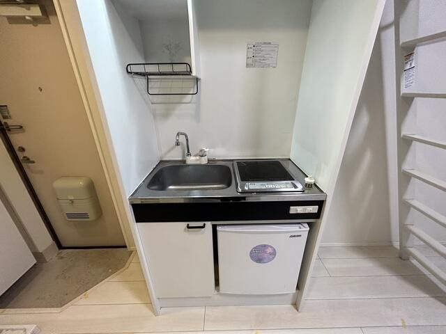 クレカーサ生麦のキッチン
